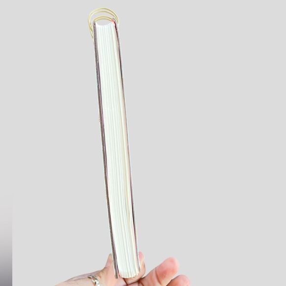 Hello Kitty Reporters Notebook 9x3 NEW - Picture 4 of 5